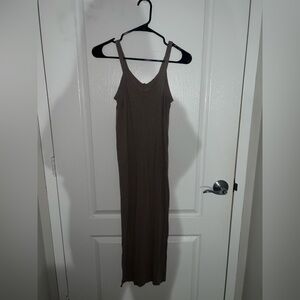 Elegant Brown Sleeveless Dress